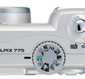 Nikon Coolpix 775 2MP Digital Camera with 3x Optical Zoom