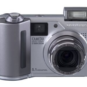 Olympus Camedia C5500 5.1MP Digital Camera with 5x Optical Zoom