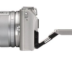 Olympus E-PL5 Interchangeable Lens Digital Camera Double Zoom Kit (Silver) E-PL5 DZKIT - Internatinoal Version (No Warranty)
