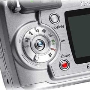 Kodak EasyShare DX6440 4MP Digital Camera w/ 4x Optical Zoom and Dock