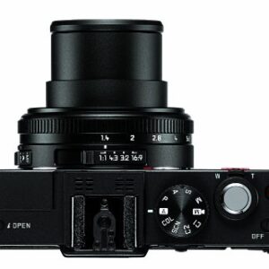 Leica DLUX 6 10-megapixel Digital Camera