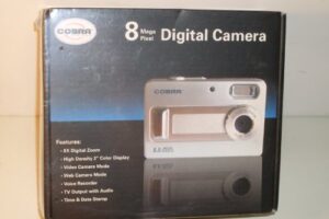 cobra 8 mp digital camera