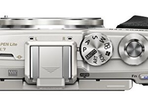 Olympus E-PL7 16MP Mirrorless Digital Camera with 3-Inch LCD (Silver)