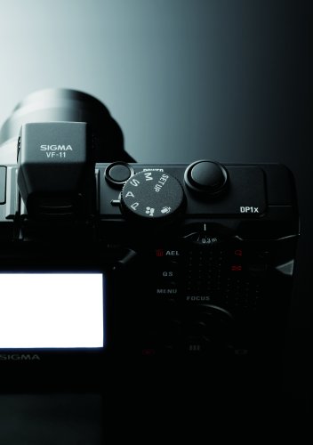 Sigma DP1x 14MP FOVEON CMOS Sensor Digital Camera and 2.5 Inch LCD