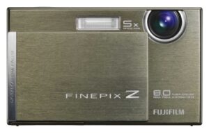 fujifilm finepix z100fd 8mp digital camera with 5x optical image stabilized zoom (silver)