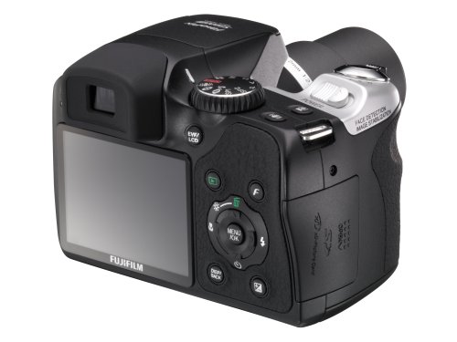 Fujifilm Finepix S8000fd 8MP Digital Camera with 18x Optical Image Stabilization