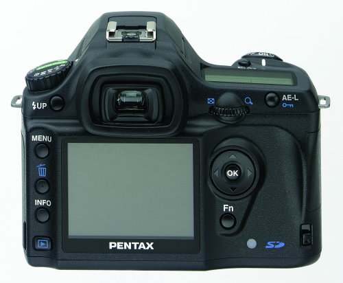 Pentax *istDL 6.1MP Digital SLR Camera with DA 18-55mm f3.5-5.6 AL Digital SLR Lens