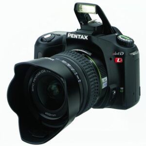 Pentax *istDL 6.1MP Digital SLR Camera with DA 18-55mm f3.5-5.6 AL Digital SLR Lens