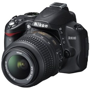 Nikon D3000 10.2MP Digital SLR Camera with 18-55mm f/3.5-5.6G AF-S DX VR Nikkor Zoom Lens