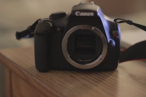 Canon EOS Digital Rebel T3 1100D Camera Body