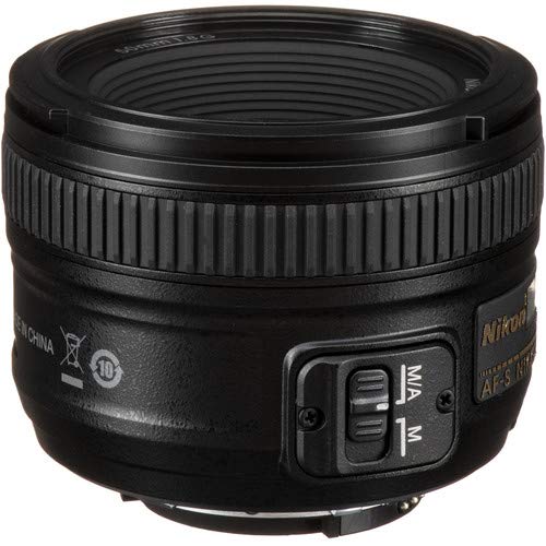 Nikon AF-S NIKKOR 50mm f/1.8G Lens + Acessory Bundle and Cleaning Kit