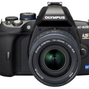 Olympus Evolt E620 12.3MP DSLR with IS, 2.7-inch Swivel LCD with 14-42mm f/3.5-5.6 Zuiko Lens