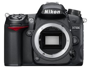 nikon d7000 16.2mp dslr camera with 3.0-inch lcd (body only)