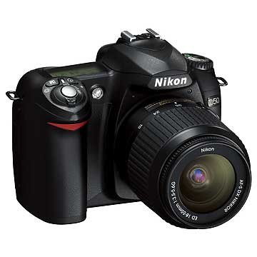 Nikon D50 6.1MP Digital SLR Camera with 18-55mm & 55-200mm Nikkor Lenses (OLD MODEL)