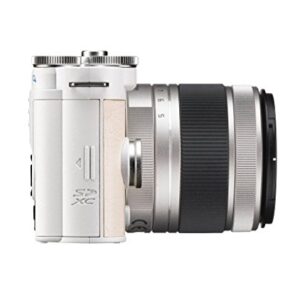 Pentax PENTAX Q-S1 02 Zoom Kit (Pure White) 12.4MP Mirrorless Digital Camera with 3-Inch LCD (Pure White)