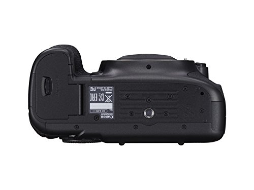 Canon EOS 5DS Digital SLR (Body Only)