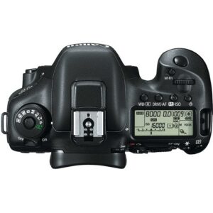 Canon EOS 7D Mark II DSLR Camera (BodyOnly) +Sunshine Bundle
