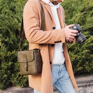 MegaGear Genuine Leather Camera Messenger Bag for Mirrorless, Instant and DSLR, Brown (MG1329)