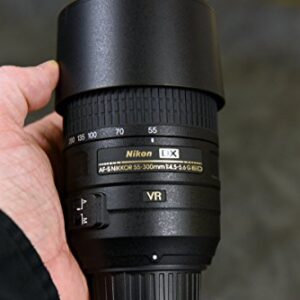 Nikon D5300 DX-format Digital SLR Kit w/ 18-55mm VR II and 55-300mm VR Lens Kit (Black)