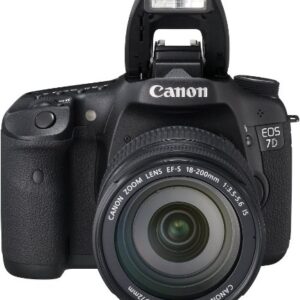 Canon EOS 7D 18 MP CMOS Digital SLR Camera with EF-S 18-200mm f/3.5-5.6 IS Lens - International Version