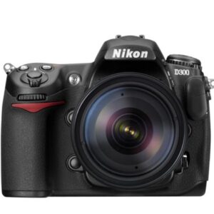 Nikon D300 DX DSLR Camera with 18-200mm f/3.5-5.6G ED-IF AF-S Nikkor Zoom Lens (OLD MODEL)