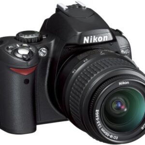 Nikon D40 6.1MP Digital SLR Camera Kit with 18-135mm f/3.5-5.6G ED-IF AF-S DX Zoom-Nikkor Lens