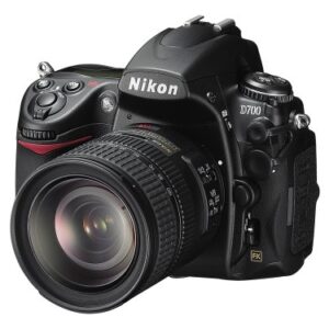 Nikon D700 12.1MP Digital SLR Camera with 24-120mm f/3.5-5.6G ED IF VR Nikkor Zoom Lens