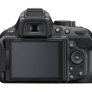 D5200 Digital SLR with AF-S DX