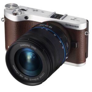 samsung nx300 20.3mp cmos smart wifi mirrorless digital camera with 18-55mm lens and 3.3″ amoled touch screen (brown)