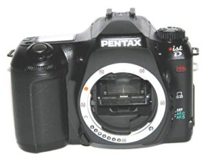 pentax *istd 6.1mp digital slr camera (body only)