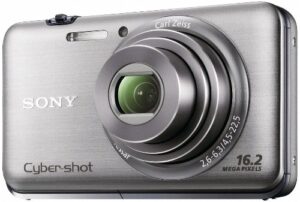 sony cyber-shot dsc-wx9 16.2 mp exmor r cmos digital still camera with carl zeiss vario-tessar 5x wide-angle optical zoom lens and full hd 1080/60i video (silver)