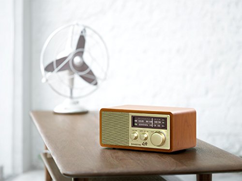 Sangean WR-11SE AM/FM Table Top Radio 40th Anniversary Edition Walnut