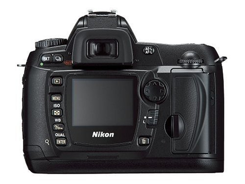 Nikon D70S Digital SLR Camera Kit with 18-70mm and 55-200mm Nikkor Lenses