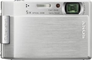 sony cybershot dsc-t100 8mp digital camera with 5x optical zoom and super steady shot (silver)
