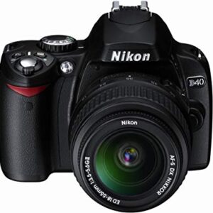 Nikon D40 6.1MP Digital SLR Camera Kit with 18-55mm f/3.5-5.6G ED II Auto Focus-S DX Zoom-Nikkor Lens