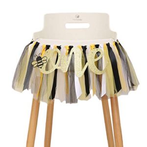 bee theme high chair banner – baby first birthday party banner – smash cake photo prop – 1st birthday photo backdrop (bee)