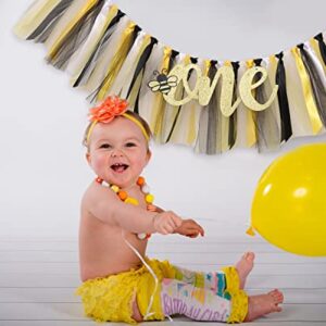 Bee Theme High Chair Banner - Baby First Birthday Party Banner - Smash Cake Photo Prop - 1st Birthday Photo Backdrop (Bee)