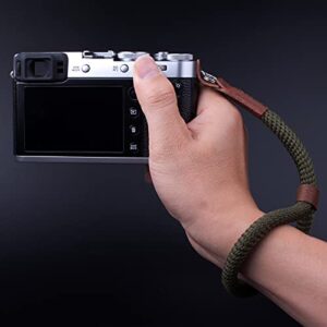 VKO Green Soft Camera Wrist Strap, Hand Strap Compatible with Fujifilm X-T30 X-T4 X-T3 X100F X-T20 X-T2 X-Pro2 X-E2 X30 X100T A6100 A6600 A6400 A6000 Cameras Adjustable Safety Handstrap