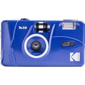 kodak m38 35mm film camera – focus free, powerful built-in flash, easy to use (classic blue)