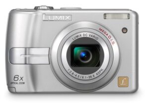 panasonic lumix dmc-lz7s 7.2mp digital camera with 6x image stabilized zoom (silver)