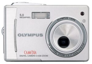 olympus camedia d630 5mp digital camera with 3x optical zoom
