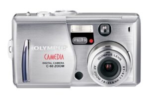 olympus c60 6mp digital camera with 3x optical zoom