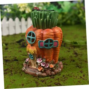 Uonlytech Decorative Home Ornament Decorations Patio House Gardens Solar Garden with Outdoor Shape Gnome Lawn Sculptures Fairy Decor Resin for Lamp Figurine Yard LED Carrot Statue Light