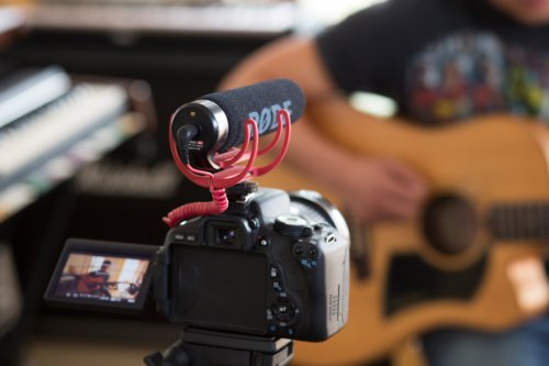 Rode VideoMic GO Lightweight Directional Shotgun Video Mic