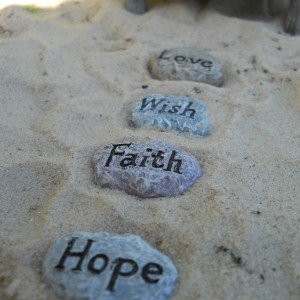 Fairy Saying Stepping Stones Set of 4 Hope Faith Love Wish Miniature Fairy Garden Village Accessories Pieces Decorations