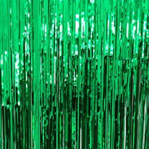 GOER 6.4 ft x 9.8 ft Metallic Tinsel Foil Fringe Curtains,Pack of 2 Party Streamer Backdrop for St. Patrick's Day,Birthday,Graduation,New Year Eve Decorations Christmas Wedding Decor (Green)