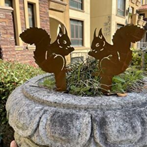 Wetufin - 2pcs Steel Silhouette Squirrel with Rusty Patina Garden Metal Art Decoration Decoration Animal Statue Stake for Garden Yard Home, 8.27 * 4.72in