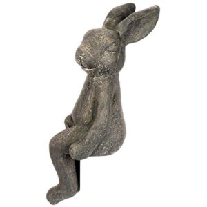 Design Toscano Residing Rabbit Sitting Bunny Statue