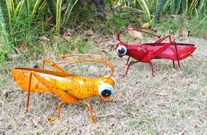 shabbydecor metal grasshopper figurine yard art locust lawn ornament mantis hanging wall sculpture decoration set of 2,red&yellow