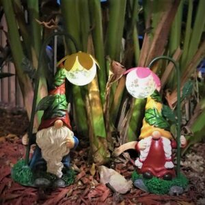 Solar Gnomes Decor For Outside | Solar Powered Funny Garden Gnomes For Yard Patio Lawn | Male Garden Gnomes Outdoor Funny | Solar Garden Gnome Statues| Figurines Of Gnomes Decorations For Yard Funny